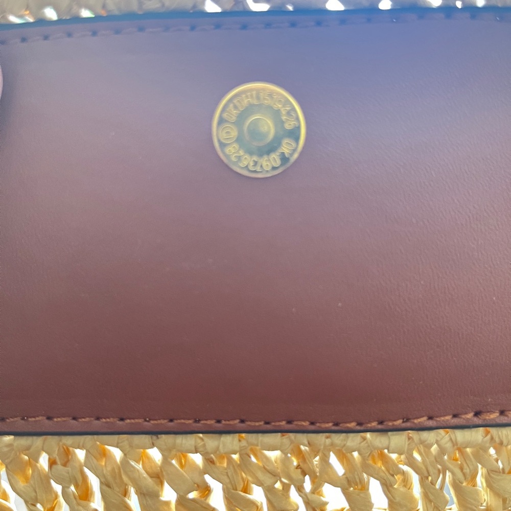 Yves Saint Laurent Beige Woven Clutch - Picture 4 of 4